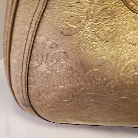 Gold Derton Shoulderbag - Picture 5 of 10